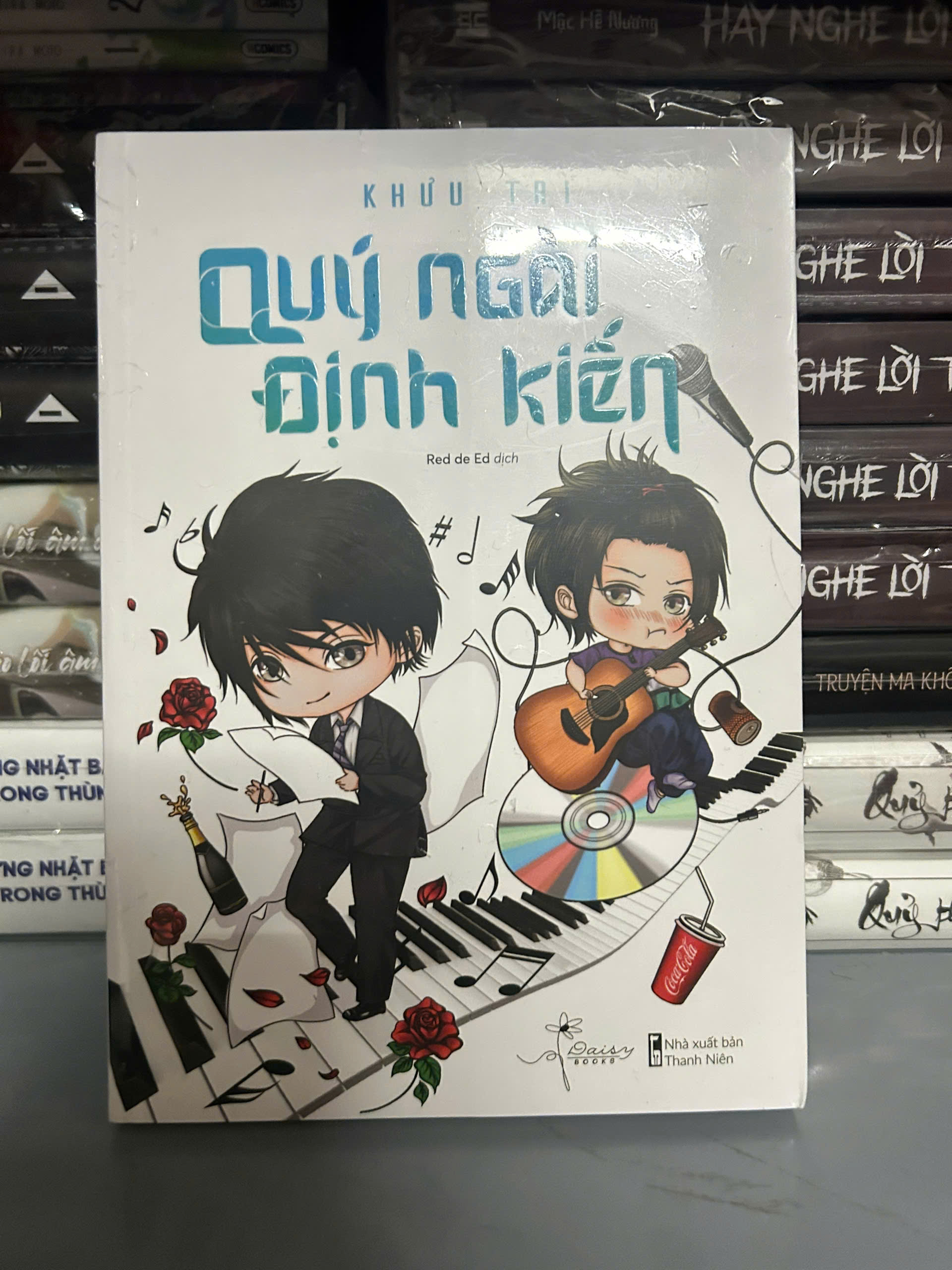 Sách - Quý Ngài Định Kiến (Có mộc AZ)