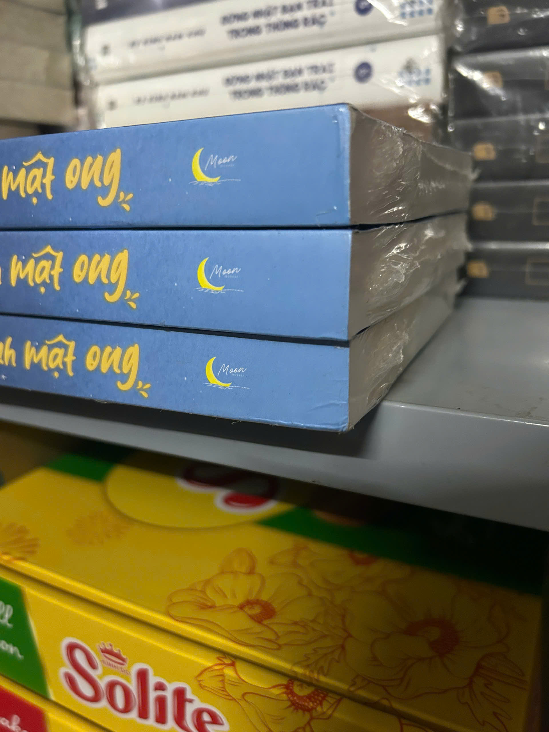 Sách - Chanh Mật Ong - Bản thường