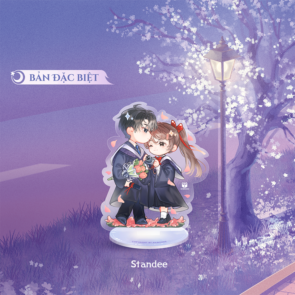 Sách - Mùa xuân và ánh trăng