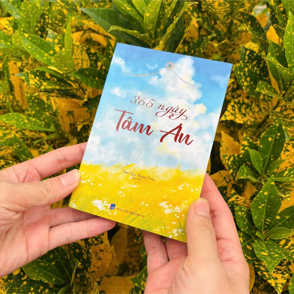 Sách - 365 Ngày Tâm An - Vạn Lợi Quán Như - Vĩnh Nghiêm Books