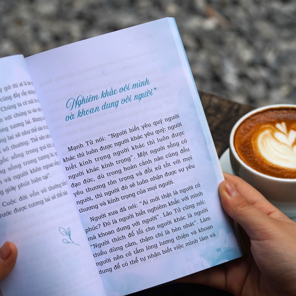 Sách - Sống Với Hiện Tại - Chân Như Pháp - Vĩnh Nghiêm Books