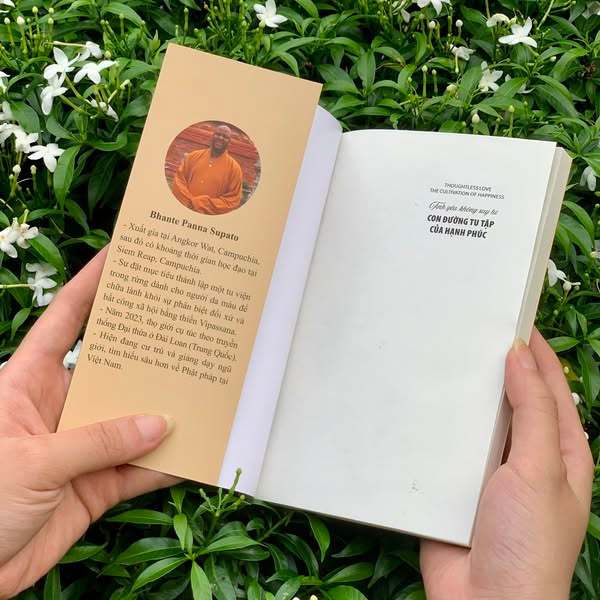 Sách - Tình Yêu Không Suy Tư Con Đường Tu Tập Của Hạnh Phúc - Vĩnh Nghiêm Books