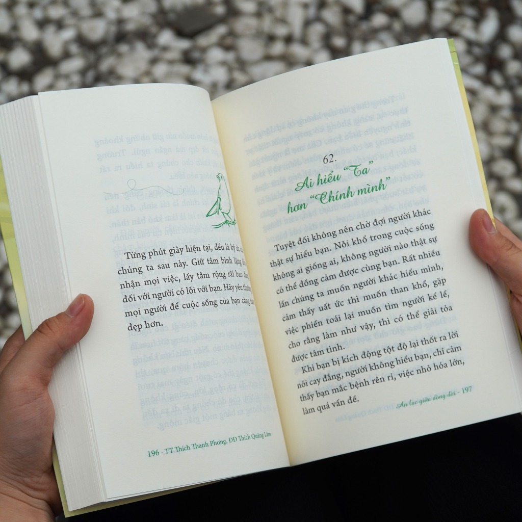 Sách - An Lạc Giữa Dòng Đời - Vĩnh Nghiêm Books