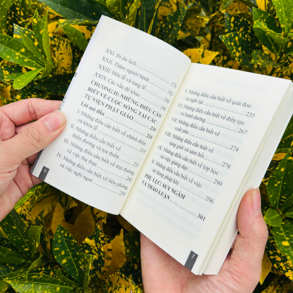 Sách - Kiến Thức Cơ Bản Về Lễ Nghi Phật giáo - Vĩnh Nghiêm Books