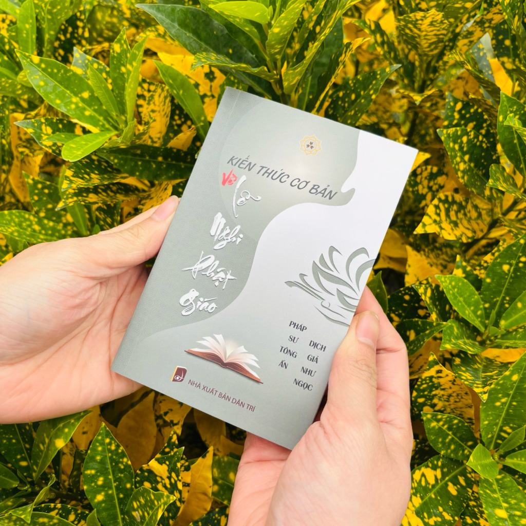 Sách - Kiến Thức Cơ Bản Về Lễ Nghi Phật giáo - Vĩnh Nghiêm Books