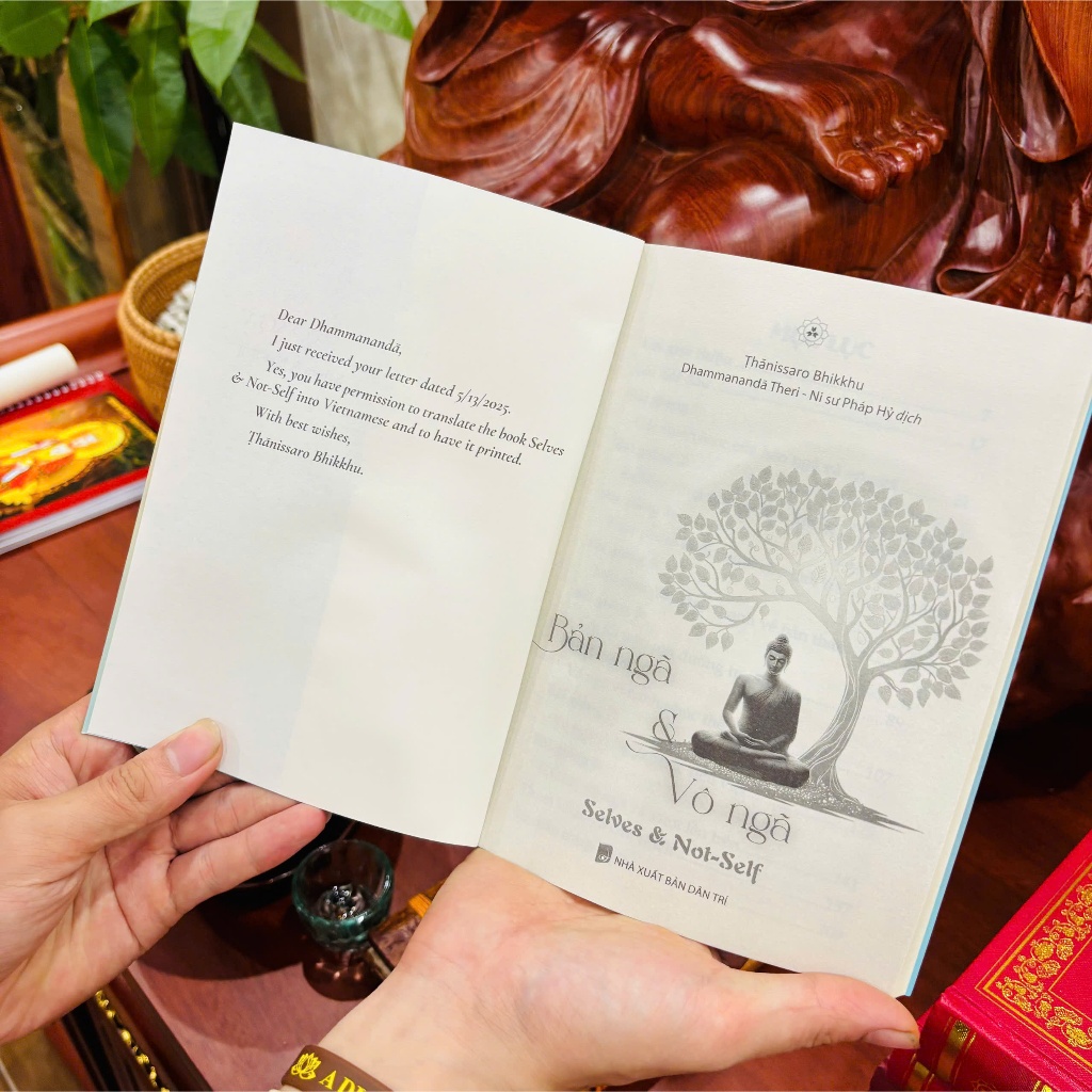Sách - Bản Ngã Và Vô Ngã (Selves & Not-Self) - Vĩnh Nghiêm Books