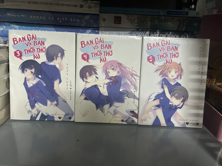 Sách - Bạn gái Vs Bạn thời thơ ấu - Tập 1 2 3 4 5