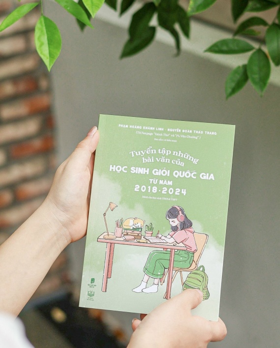 Sách Tuyển tập những bài văn của Học sinh giỏi Quốc gia từ năm 2018-2024